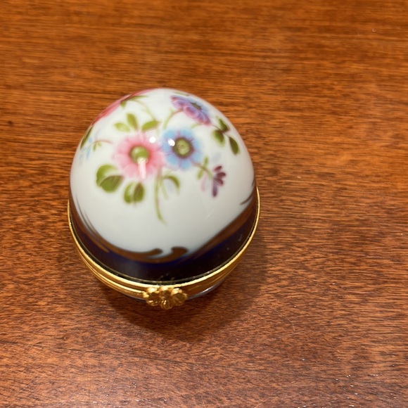 Limoge Egg - Picture 4 of 5